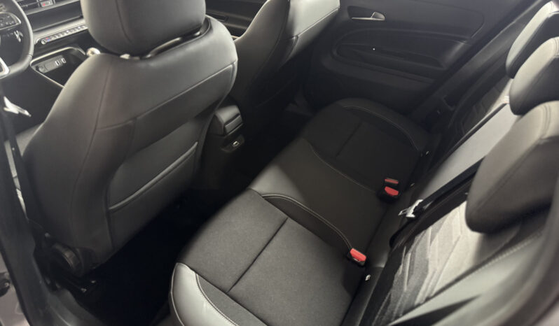 
Jeep Avanger 1.2 Turbo Altitude full									