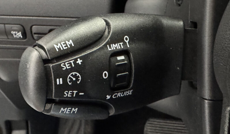 
Citroen C3 AirCross 1.5 C-Series full									