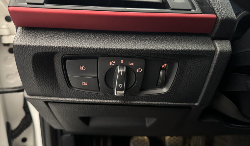 
Bme 116d 5P MSport full									