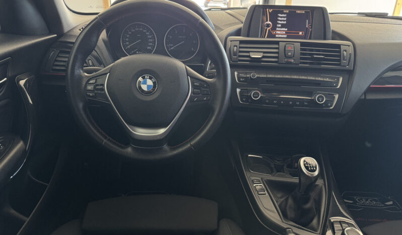 
Bme 116d 5P MSport full									