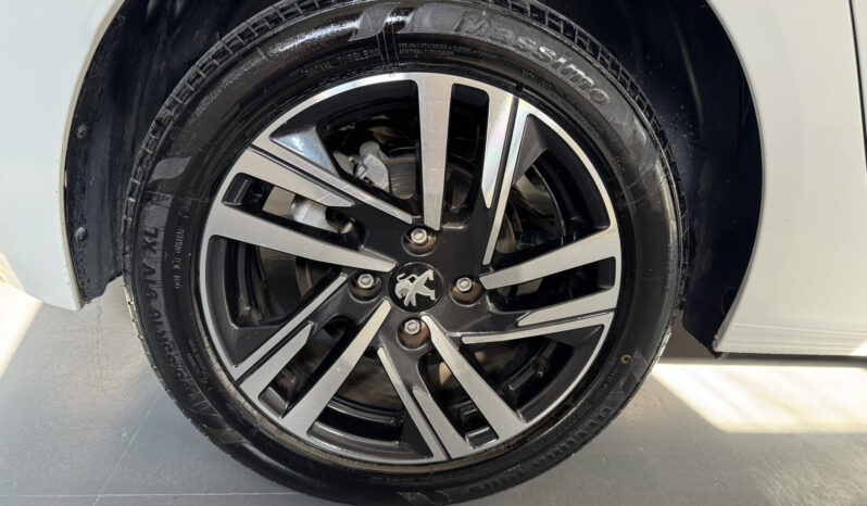 
Peugeot 208 1.5 BlueHDi 100 Active full									