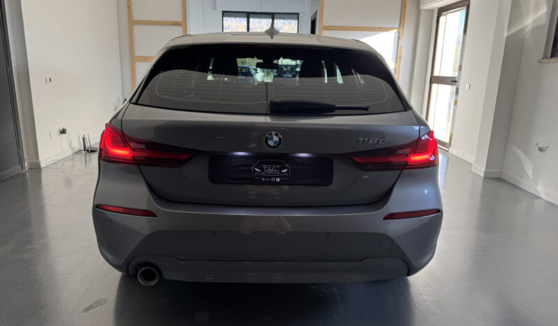 
Bme Serie 1 F40 116d full									