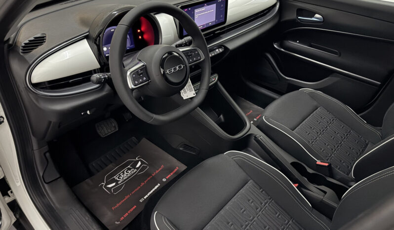 
Fiat 600 Hybrid 110 CV DCT MHEV full									