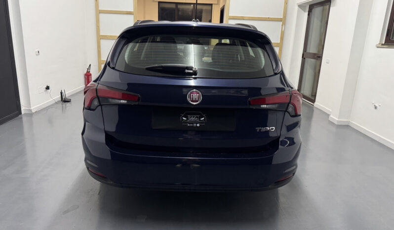 
Fiat Tipo 1.6 MJet 120 CV SW full									