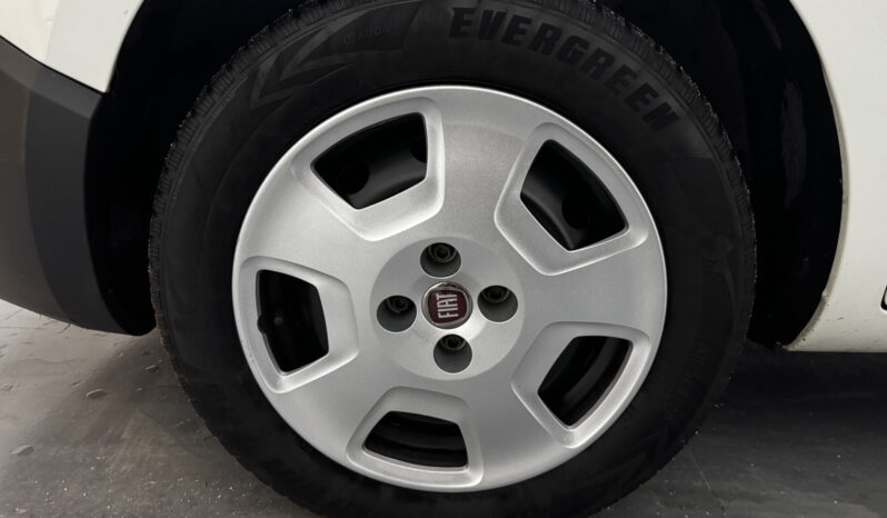 
Fiat Fiorino 1.3 MJet 95CV full									