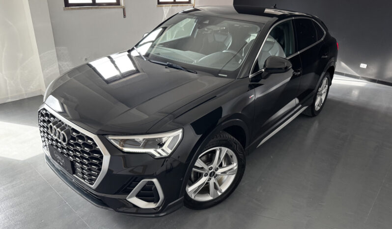 
Audi Q3 SportBack 2.0 TDI 150CV S-Line full									
