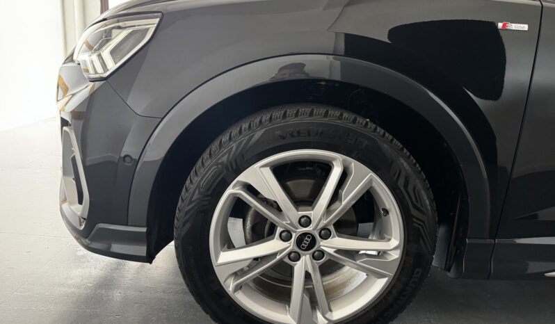 
Audi Q3 SportBack 2.0 TDI 150CV S-Line full									