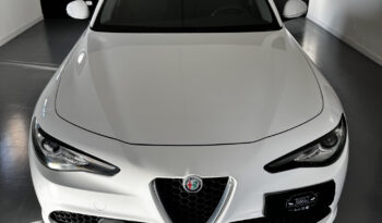 
Alfa Romeo Giulia 2.2 TD 180CV Sport full									