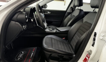 
Alfa Romeo Giulia 2.2 TD 180CV Sport full									