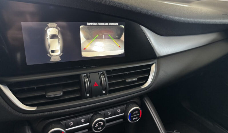 
Alfa Romeo Giulia 2.2 TD 180CV Sport full									