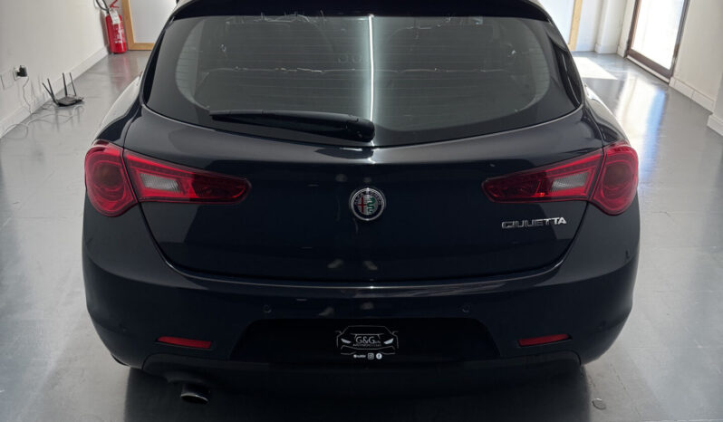 
Alfa Romeo Giulietta 1.6 JTDM 120CV full									