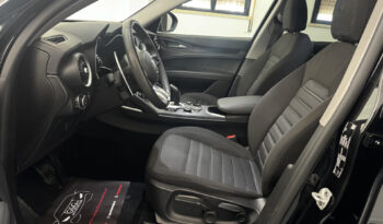 
Alfa Romeo Stelvio 2.2 TD Q4 190CV full									