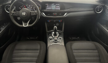 
Alfa Romeo Stelvio 2.2 TD Q4 190CV full									