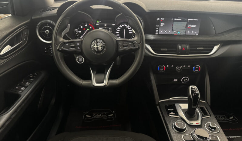 
Alfa Romeo Stelvio 2.2 TD Q4 190CV full									