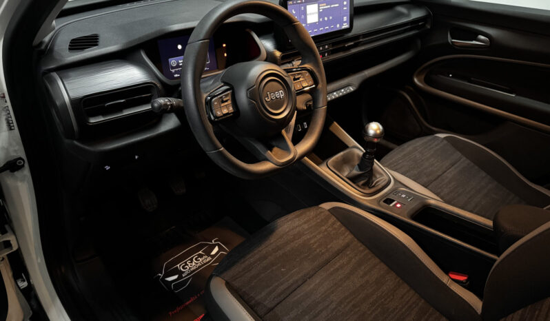 
Jeep Avanger 1.2 Turbo 101 CV full									