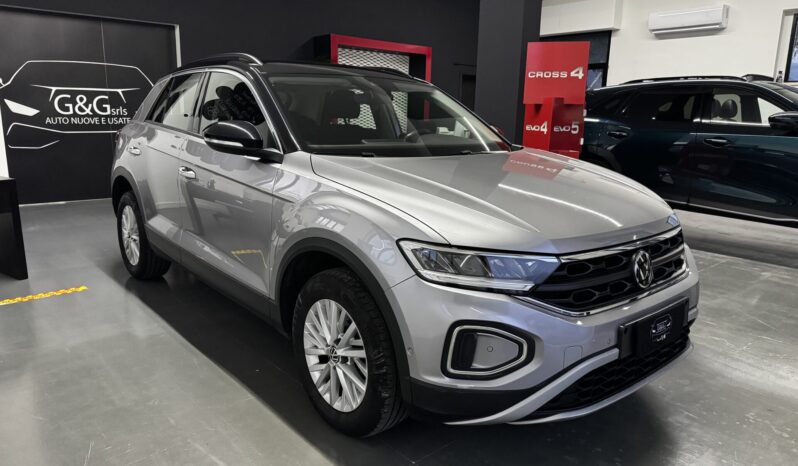 
Volkswagen T-Roc 2.0 TDi 150CV Life full									