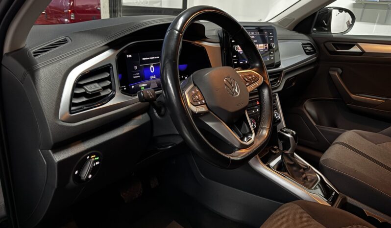 
Volkswagen T-Roc 2.0 TDi 150CV Life full									