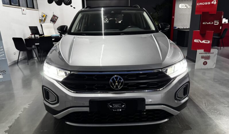 
Volkswagen T-Roc 2.0 TDi 150CV Life full									
