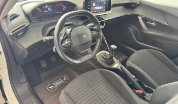 
Peugeot 2008 BlueHDI 110CV Active Pack full									