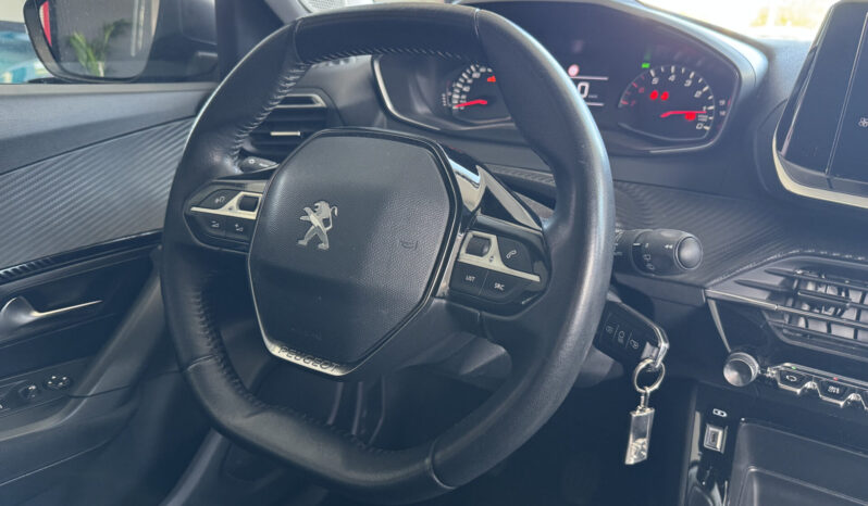 
Peugeot 2008 1.2 130CV Active full									