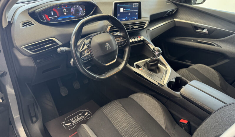 
Peugeot 3008 BlueHDi 130CV full									