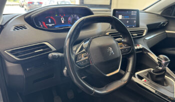 
Peugeot 3008 BlueHDi 130CV full									
