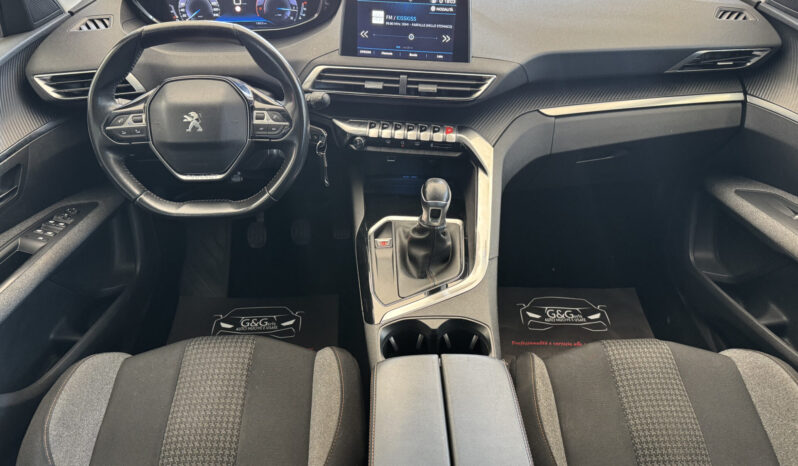 
Peugeot 3008 BlueHDi 130CV full									