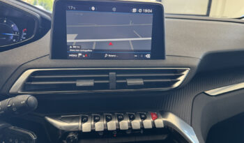 
Peugeot 3008 BlueHDi 130CV full									