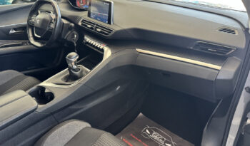 
Peugeot 3008 BlueHDi 130CV full									