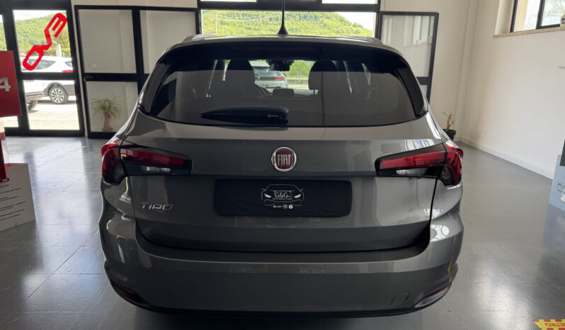 
Fiat Tipo 1.6 MJET 130CV SW full									