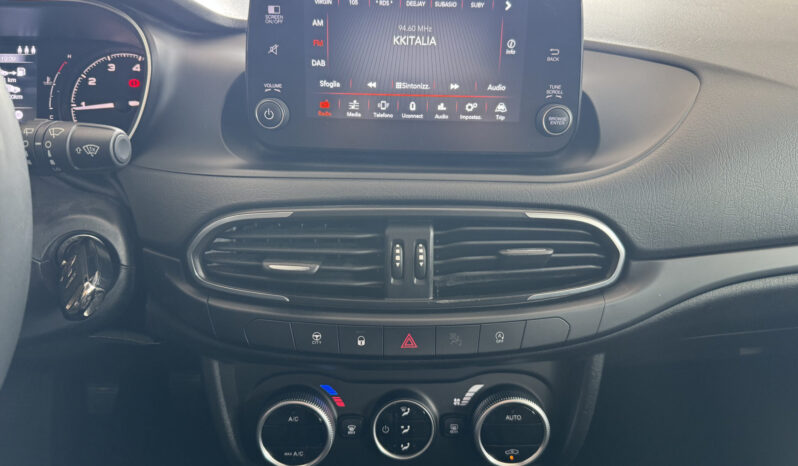 
Fiat Tipo 1.6 MJET 130CV SW full									