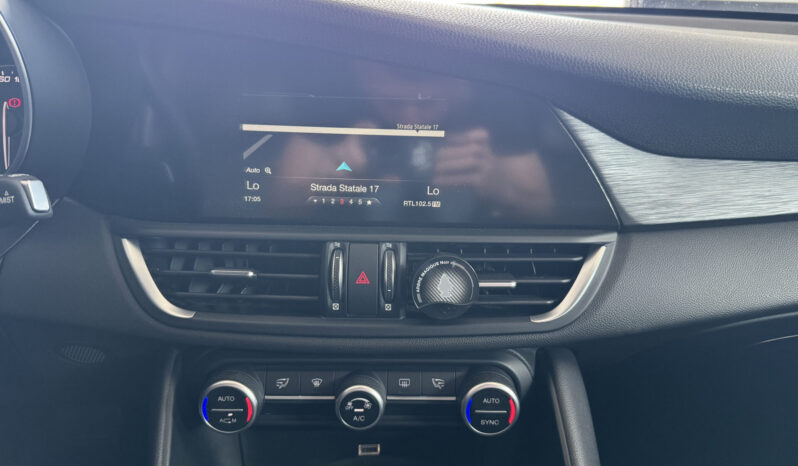 
Alfa Romeo Giulia 2.2 Turbodiesel 180CV full									