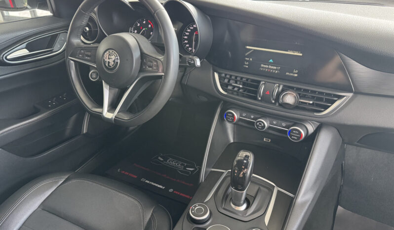 
Alfa Romeo Giulia 2.2 Turbodiesel 180CV full									