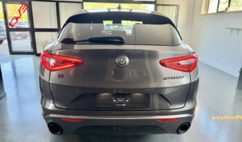 
Alfa Romeo Stelvio Veloce 2.2 Turbo 210CV full									