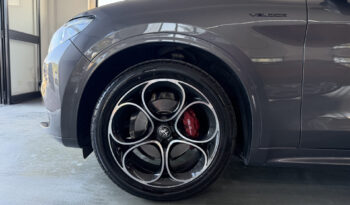
Alfa Romeo Stelvio Veloce 2.2 Turbo 210CV full									