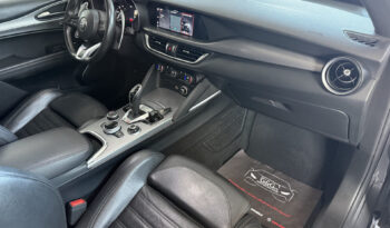 
Alfa Romeo Stelvio Veloce 2.2 Turbo 210CV full									