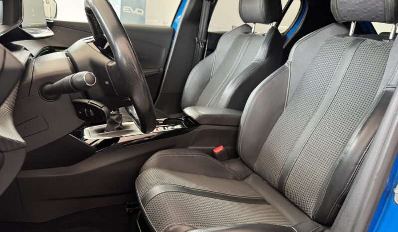 
Peugeot 208 PureTech 100CV GT Line full									