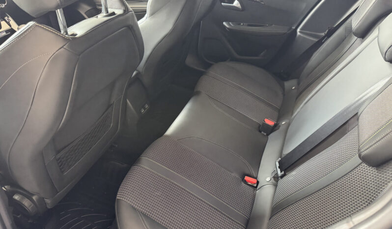 
Peugeot 208 PureTech 100CV GT Line full									