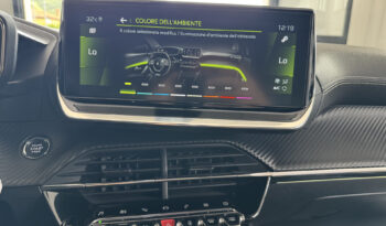
Peugeot 208 PureTech 100CV GT Line full									