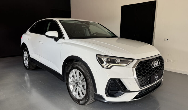 
Audi Q3 SPB 3S 2.0 TDi 150CV full									