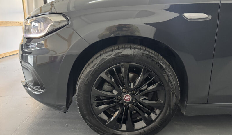 
Fiat Tipo 1.4 T-Jet 5 Porte full									